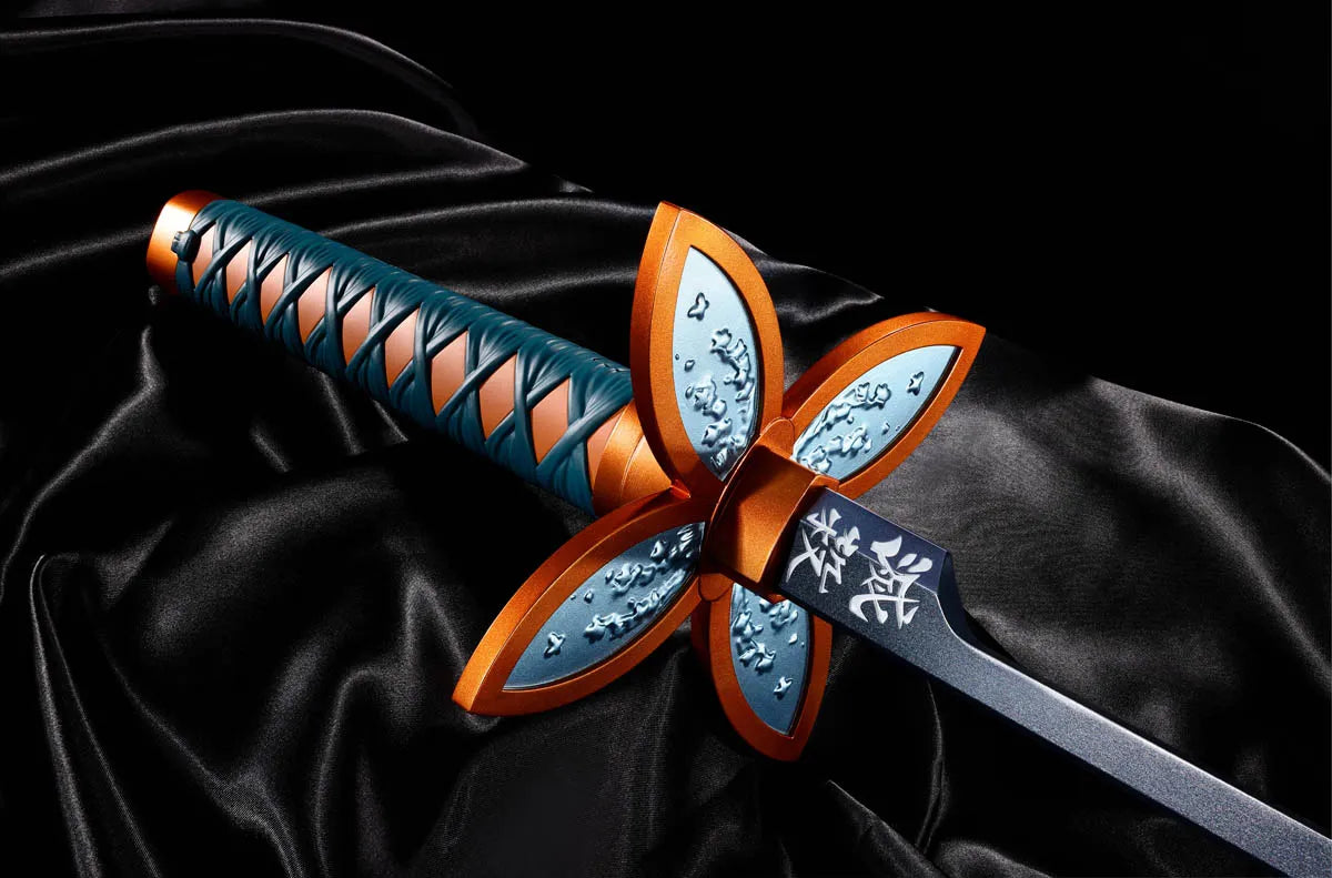 NICHIRIN SWORD (SHINOBU KOCHO) - Demon Slayer: Kimetsu no Yaiba - Proplica
