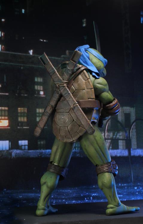 Teenage Mutant Ninja Turtles (1990 Movie) Leonardo 1/4 Scale Figure - SubPar packaging box