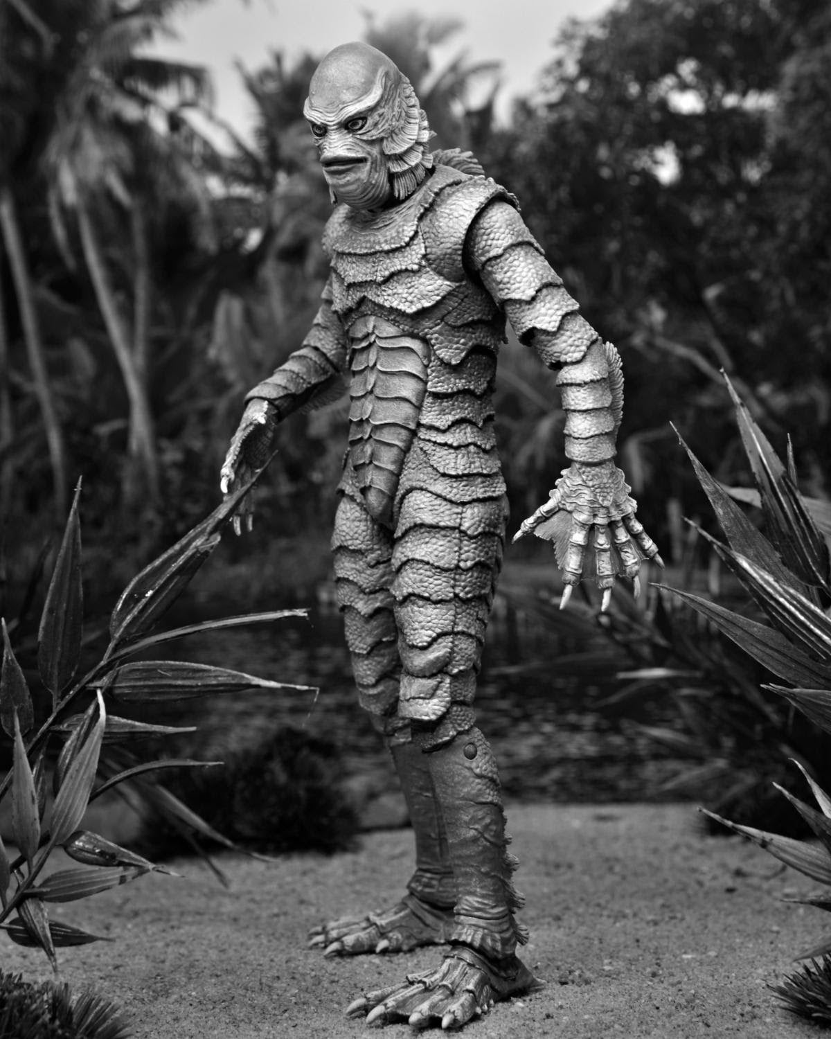 Universal Monsters -  Ultimate Creature from the Black Lagoon Figure - B&W